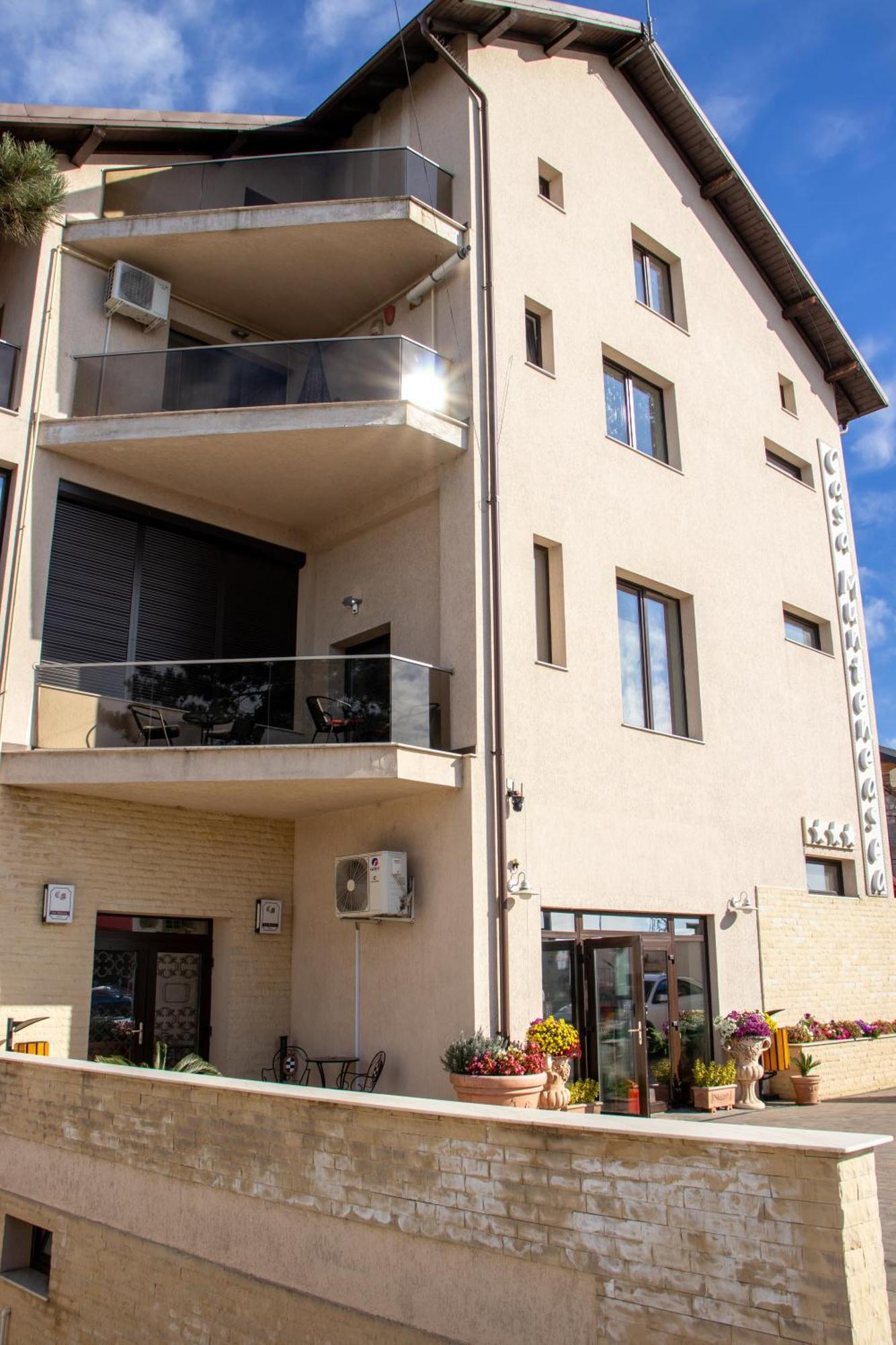 Casa Munteneasca Alessandro بيتستِ المظهر الخارجي الصورة